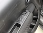 Citroën C3 Aircross SUV Shine 130pk Automaat | Lage kilometerstand | Navigatie | Achteruitrijcamera | Climate Control | Cruise Control | Parkeersensoren v+a | Comfortstoelen leder/stof | Keyless | Apple Carplay / Android Auto | DAB+ radio | Bluetooth | Elektrisch inklapbare spiegels | Automatisch dimlicht | Regensensor | Donker getint glas | 17" lichtmetalen velgen |