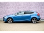 Volvo V40 1.5 T3 Polar+ Sport | Parkeerverwarming | Panorama dak | Achteruitrijcamera | Parkeersensoren | Lederen Bekleding | Harman / Kardon Audio  | Stoelverwarming |