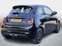 Fiat 500 La Prima 42 kWh Black Package SoH 92,2% / Panorama dak / Leder / 3 Fase / Stoelverwarming / Technology Pack / Pack Winter /
