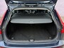 Volvo V60 2.0 B3 Essential Edition | Parkeercamera | Stoel/stuur verwarming | Apple Carplay/Android auto | Leder | 4 voudig verstelbare lendesteun | zitvlakverlengers | Metallic lak |