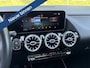 Mercedes-Benz B-klasse 200 Business Solution AMG Trekhaak, Panoramadak, 360 Camera