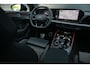 Audi A6 Avant 2.0 e-hybrid quattro S edition Competition | 5 Jaar garantie | Achterasbesturing | B&O | Carbon inleg | Stoelventilatie en Massage | Luchtvering | Panoramadak | Soft close | Keyless | Head-up | 360 camera | Passagiers Display |
