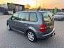 Volkswagen Touran 1.6-16V FSI Business