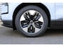 Volvo EX30 P3 Plus Europa 51 kWh 150PK | Elektrisch Verstelbare Voorstoelen | Harman/Kardon Premium Audio | Elektrische Achterklep | Keyless | Stoelverwarming | Stoelverwarming | Adaptieve Cruise Control | Pilot Assist | DAB | 18 Inch Lichtmetalen Velgen | Parkeersensoren Voor & Achter | Achteruitrijcamera | Automatisch Dimmende Binnen- en Buitenspiegels | Google Maps |