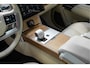 Land Rover Range Rover SV P550e SV 23" Meridian Surround SV P550e PHEV SV