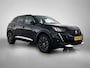 Peugeot e-2008 EV 136pk GT Pack 50 kWh Automaat | 1ste Eigenaar | Navigatie | Adaptieve Cruise Control | Stoelverwarming | Dodehoekdetectie | 18"LMV | LED |