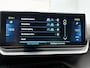 Peugeot e-2008 EV 136pk GT Pack 50 kWh Automaat | 1ste Eigenaar | Navigatie | Adaptieve Cruise Control | Stoelverwarming | Dodehoekdetectie | 18"LMV | LED |