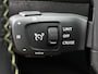 Peugeot e-2008 EV 136pk GT Pack 50 kWh Automaat | 1ste Eigenaar | Navigatie | Adaptieve Cruise Control | Stoelverwarming | Dodehoekdetectie | 18"LMV | LED |