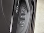 Peugeot e-2008 EV 156pk Allure Avantage 54 kWh Automaat | 360 Camera | Adaptieve Cruise Control | Navigatie | Climate Control | Dodehoekdetectie | 17"LMV |