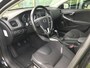 Volvo V40 2.0 T2 Nordic+ | Rijklaar incl garantie | Verwarmbaar voorruit LED koplampen Navigatie