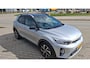 Kia Stonic 1.0 T-GDi MHEV DynamicLine | 1e-EIG. | LMV | ECC | Navi | Two-Tone | Cam | Stoel Verwarming | Apple Carplay/Android Auto | DAB |