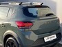 Dacia Sandero Stepway 90PK Extreme Automaat / Fabrieksgarantie tot 06-2028 / Achteruitrijcamera / Navigatie / Apple Carplay & Android Auto / 16" LM Velgen / Climate Control /