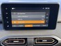 Dacia Sandero Stepway 90PK Extreme Automaat / Fabrieksgarantie tot 06-2028 / Achteruitrijcamera / Navigatie / Apple Carplay & Android Auto / 16" LM Velgen / Climate Control /