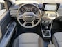 Dacia Sandero Stepway 90PK Extreme Automaat / Fabrieksgarantie tot 06-2028 / Achteruitrijcamera / Navigatie / Apple Carplay & Android Auto / 16" LM Velgen / Climate Control /