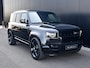 Land Rover Defender 110 2.0 P300e 110 X-Dynamic HSE l Schuif-/kantel Panorama dak l Black Pack l 22 Inch l Trekhaak l 2026 model