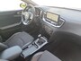 Kia Ceed Sportswagon 1.5T DynamicPlusLine | Stoel en stuurverwarming | Navigatie | Camera | Apple Carplay / Android Auto | Keyless met startknop | Lichtmetalen velgen 17inch |
