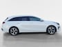 Kia Ceed Sportswagon 1.5T DynamicPlusLine | Stoel en stuurverwarming | Navigatie | Camera | Apple Carplay / Android Auto | Keyless met startknop | Lichtmetalen velgen 17inch |