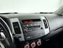 Mitsubishi Outlander 2.4 Instyle | Schuif/kantel dak | Airco | Cruise control