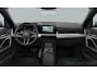 BMW IX2 eDrive20 67 kWh l M Sportpakket Pro l Innovation pack l trekhaak elektrisch l Glazen panoramadak l Elektrische voorstoelen l Harman Kardon Audio l