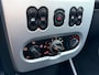 Dacia Sandero 1.6 Lauréate - AIRCO - ELEK RAMEN - RIJDT & SCHAKELT GOED!