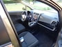 Toyota Verso-S 1.3 VVT-i 99pk Aut Trend bij Toyota specialist , rijklaar met 12 maanden BOVAG garantie!
