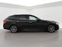 BMW 5-Serie Touring 540i xDrive 340 PK M-SPORT + ADAPTIVE CRUISE | TREKHAAK | 360 CAMERA | SFEERVERLICHTING | HEAD-UP