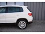 Volkswagen Tiguan 1.4 TSI 160pk Sport & Style * Panorama * Alcantara * Parkassistent * 18" New York * Stoelverwarming * ECC * Mooi