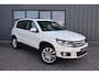 Volkswagen Tiguan 1.4 TSI 160pk Sport & Style * Panorama * Alcantara * Parkassistent * 18" New York * Stoelverwarming * ECC * Mooi