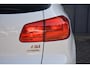 Volkswagen Tiguan 1.4 TSI 160pk Sport & Style * Panorama * Alcantara * Parkassistent * 18" New York * Stoelverwarming * ECC * Mooi