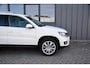 Volkswagen Tiguan 1.4 TSI 160pk Sport & Style * Panorama * Alcantara * Parkassistent * 18" New York * Stoelverwarming * ECC * Mooi