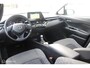 Toyota C-HR / C-HR+ 1.8 Hybrid Dynamic | NL Auto Boekjes | Trekhaak | Parkeersensoren voor en achter |