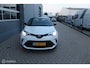 Toyota C-HR / C-HR+ 1.8 Hybrid Dynamic | NL Auto Boekjes | Trekhaak | Parkeersensoren voor en achter |
