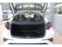 Toyota C-HR / C-HR+ 1.8 Hybrid Dynamic | NL Auto Boekjes | Trekhaak | Parkeersensoren voor en achter |