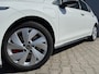 Volkswagen Golf 1.4 eHybrid GTE 245PK | Digital Cockpit | Sportstoelen | LED | Stoelverwarming | Camera | CarPlay | Adaptive Cruise | Navigatie | Climate