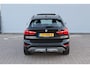 BMW X1 sDrive18i Pano/Headup/Stoelverw/Leder/Sportstoelen