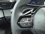 Peugeot e-2008 GT | Active Safety Brake met camera en radar (automatisch noodremsysteem) met Distance Alert (waarschuwing dreigende aanrijding) | Advanced Active Safety Brake met camera en radar | Climate Control