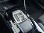 Peugeot e-2008 GT | Active Safety Brake met camera en radar (automatisch noodremsysteem) met Distance Alert (waarschuwing dreigende aanrijding) | Advanced Active Safety Brake met camera en radar | Climate Control