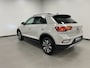 Volkswagen T-Roc 1.5 TSI 150PK AUTOMAAT / GOAL EDITION / H.LEDER / STOELVERW. /