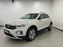 Volkswagen T-Roc 1.5 TSI 150PK AUTOMAAT / GOAL EDITION / H.LEDER / STOELVERW. /