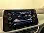 Volkswagen T-Roc 1.5 TSI 150PK AUTOMAAT / GOAL EDITION / H.LEDER / STOELVERW. /