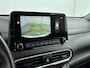 Hyundai Kona 1.6 GDI HEV PREMIUM | TREKHAAK | LEDER | NAVI | CLIMA | CRUISE ADAPT. | CAMERA | 18'' LM VELGEN | APPLE CAR PLAY & ANDROID AUTO | STOEL- & STUURVERWARMING |
