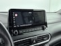 Hyundai Kona 1.6 GDI HEV PREMIUM | TREKHAAK | LEDER | NAVI | CLIMA | CRUISE ADAPT. | CAMERA | 18'' LM VELGEN | APPLE CAR PLAY & ANDROID AUTO | STOEL- & STUURVERWARMING |