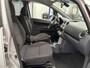Mitsubishi Colt 1.5 Sky Airco is perfect! | Lederen stuurwiel | Lichtmetalen velgen 16" | Radio-CD/MP3 speler