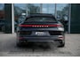 Porsche Panamera 4 E-Hybrid l 21-inch 911 Turbo Design l Massagefunctie Voorstoelen l BOSE Surround-Sound-System l Surround View l Afstand Cruise Control l