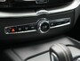 Volvo XC60 T6 AWD R-Design PHEV 350pk Dealer O.H. | Trekhaak Af Fabriek | Panodak | Adaptive Cruise | Head Up | Camera | Lederen Sportstoelen Ventilatie & Memory | Harman / Kardon | Stoelen & Stuur Verwarmd | Keyless | Blis | DAB | Plug In Hybrid |