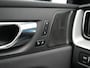 Volvo XC60 T6 AWD R-Design PHEV 350pk Dealer O.H. | Trekhaak Af Fabriek | Panodak | Adaptive Cruise | Head Up | Camera | Lederen Sportstoelen Ventilatie & Memory | Harman / Kardon | Stoelen & Stuur Verwarmd | Keyless | Blis | DAB | Plug In Hybrid |