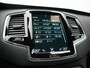 Volvo XC90 T8 Recharge AWD R-Design 7 Persoons LONG RANGE PHEV 455pk Dealer O.H. | Trekhaak Af Fabriek | Adaptive Cruise | 360 Camera | Harman / Kardon | Lederen Sportstoelen Memory & Verwarmd | Keyless | Blis | Apple Carplay | Stuur Verwarmd | Navigatie | DAB | Plug In Hybrid |