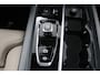 Volvo XC60 T8 Plug-in hybrid AWD Ultra Dark | Bowers&Wilkins | Luchtvering | 22 Inch | Gelaagd Glas | Trekhaak | Donkere Hemel | Panoramadak | Adaptive Cruise | BLIS