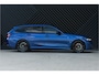 BMW 3-Serie M340i xDrive Touring ACC M Seats Pano HUD H/K Carbon Trekhaak