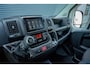 Citroën Jumper 2.2 BlueHDi 140 L3H2 3.3t 140PK 532KM, Achteruitrijcamera, Parkeersensoren, Clima, Verzwaarde Bladveren, Navi, Houten laadvloer